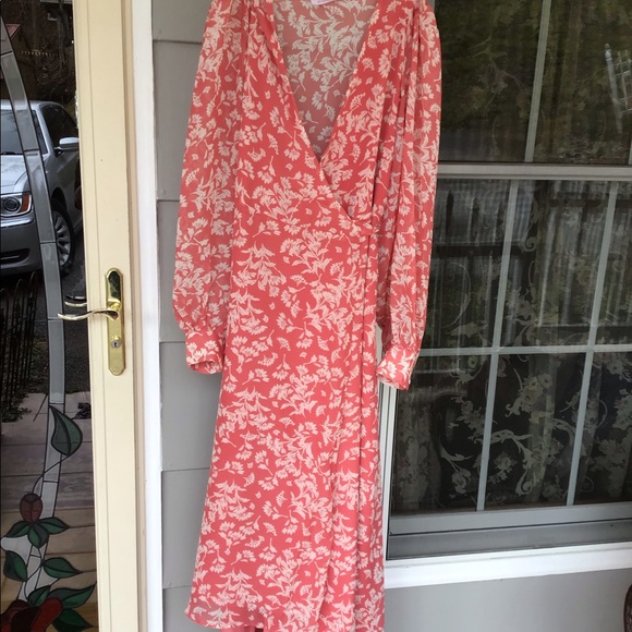 shoedazzle New Ladies Faded Rose floral long sleeve wrap Maxi Dress Barbie core - Picture 12 of 16